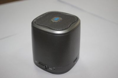 2013最新款藍(lán)牙音箱炫酷XK620 創(chuàng)意車(chē)載音響的卓越之選